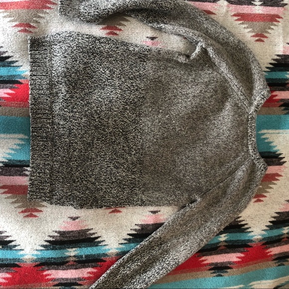 Rag & Bone two tone sweater - Picture 5 of 6